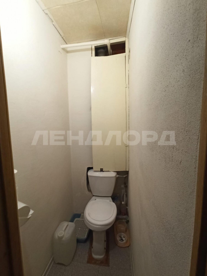 Комната Новолесная улица, 1