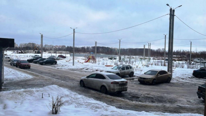 3-комн квартира Олега Юрасова ул, 1 3-комн квартира Олега Юрасова ул, 1