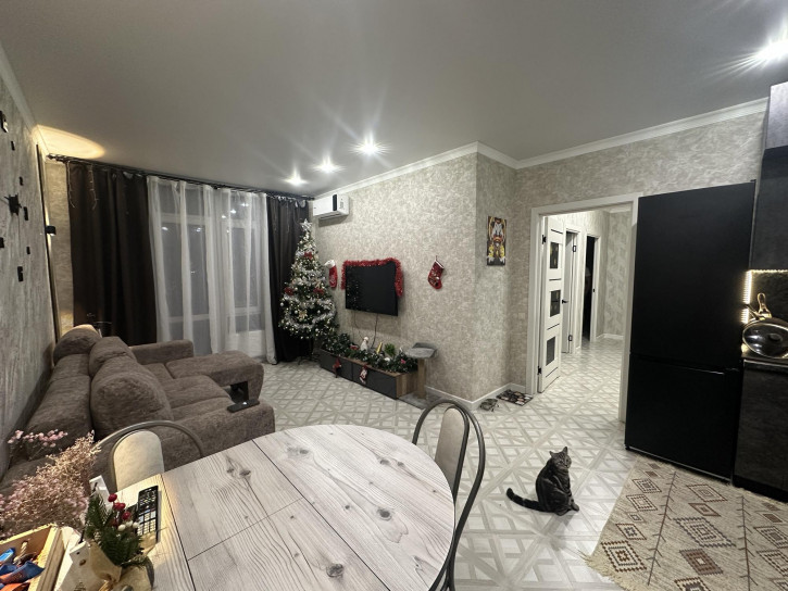 3-комн квартира г. Астрахань, Кировский р-н, ул. Бехтерева 2а