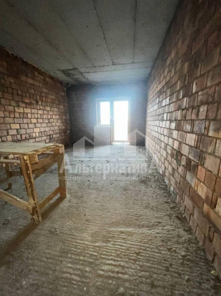 2-комн квартира Замковая ул.