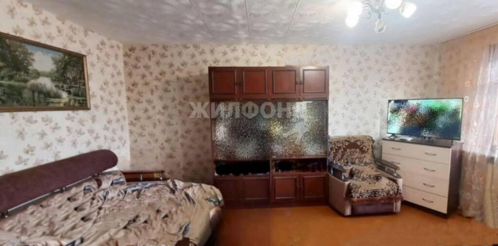 1-комн квартира микрорайон Индустриальный, 15