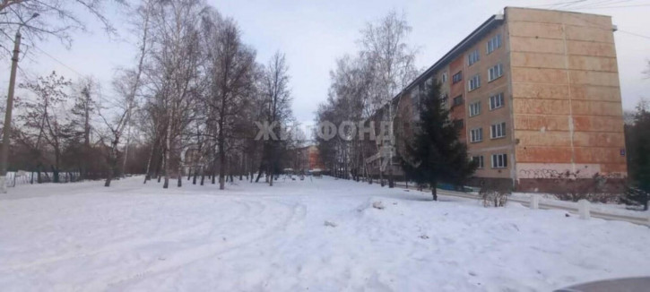 1-комн квартира микрорайон Индустриальный, 15