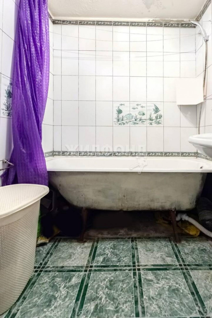 2-комн квартира Максима Горького, 1