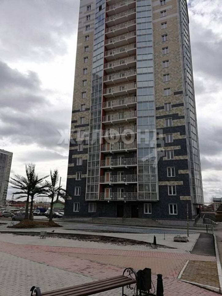 2-комн квартира Пархоменко, 27/1