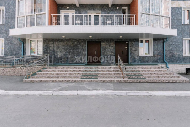 2-комн квартира Пархоменко, 27/1