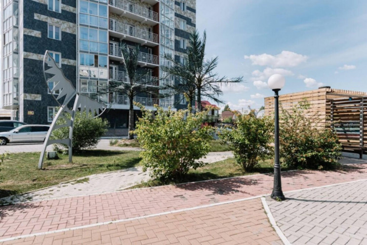 2-комн квартира Пархоменко, 27/1