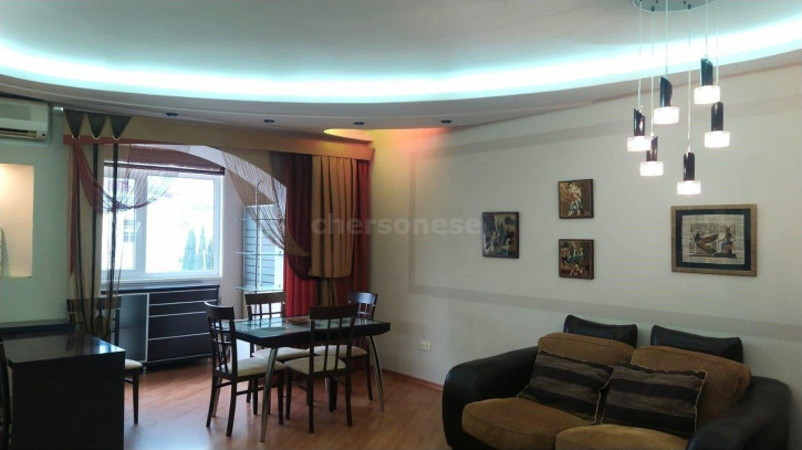 3-комн квартира Суворова улица, д.22А