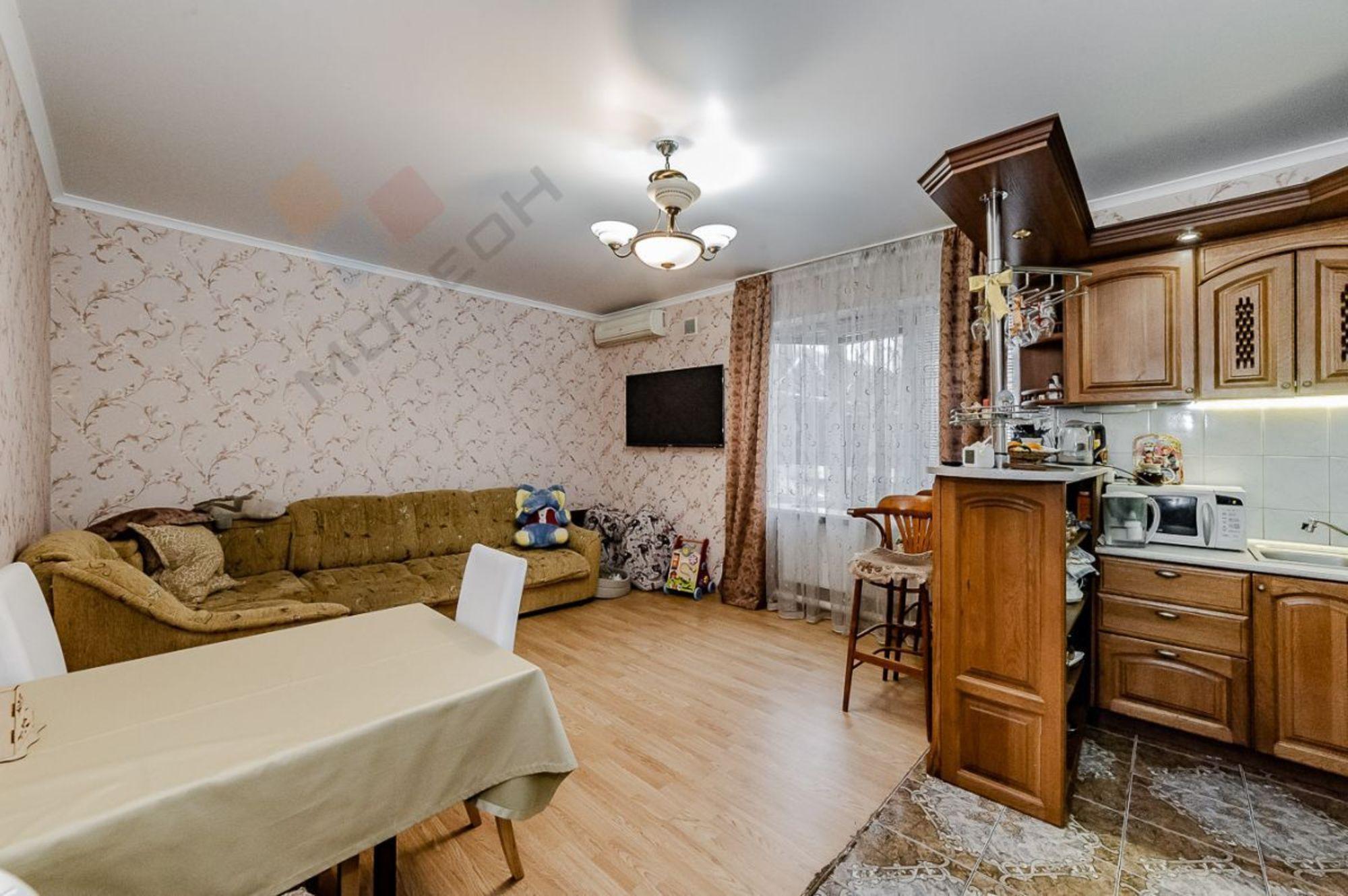 Купить дачу, дом, коттедж за 26 000 000 рублей на им. Микешина М.О. ул, 36/1