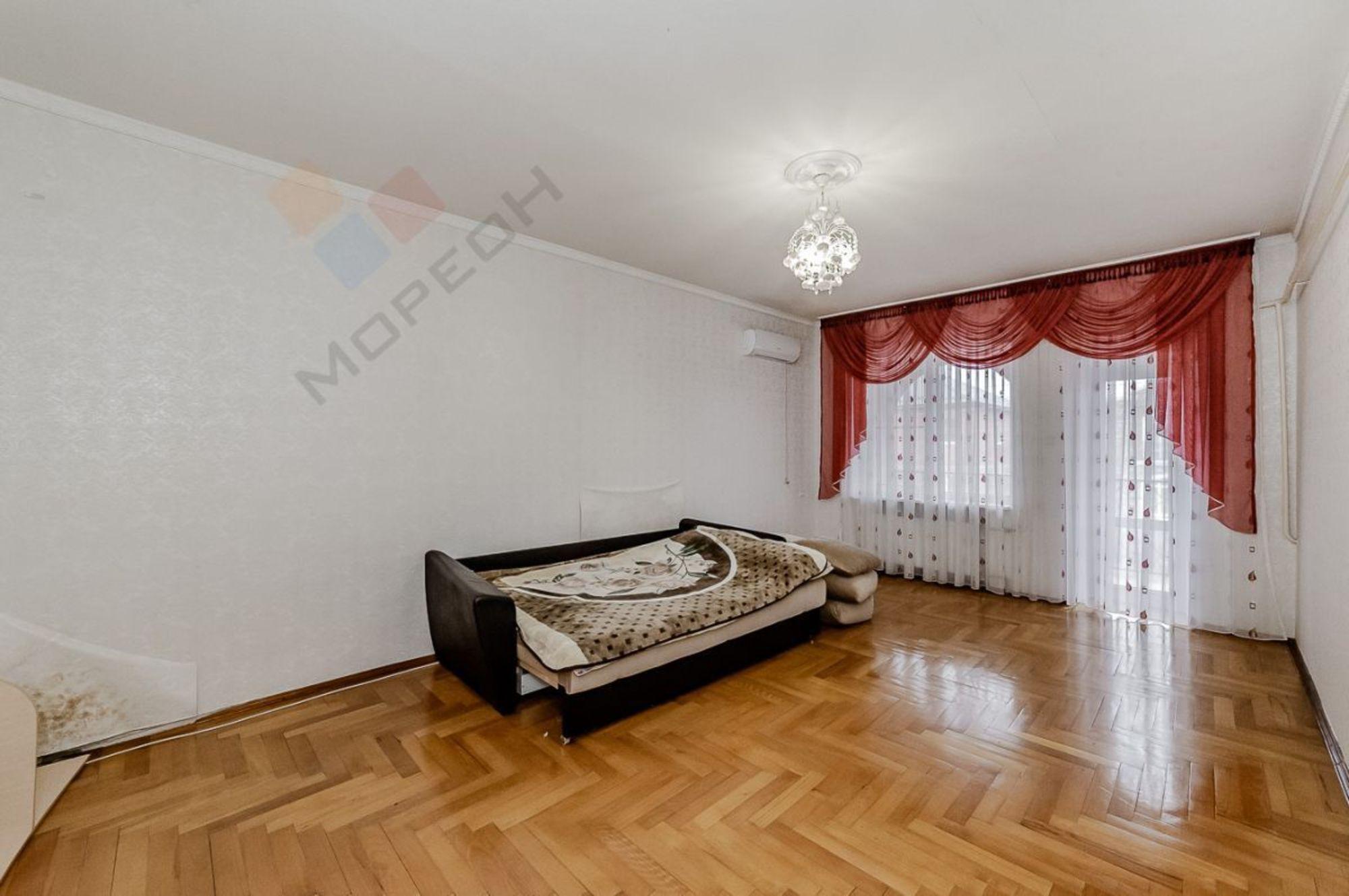 Купить дачу, дом, коттедж за 26 000 000 рублей на им. Микешина М.О. ул, 36/1