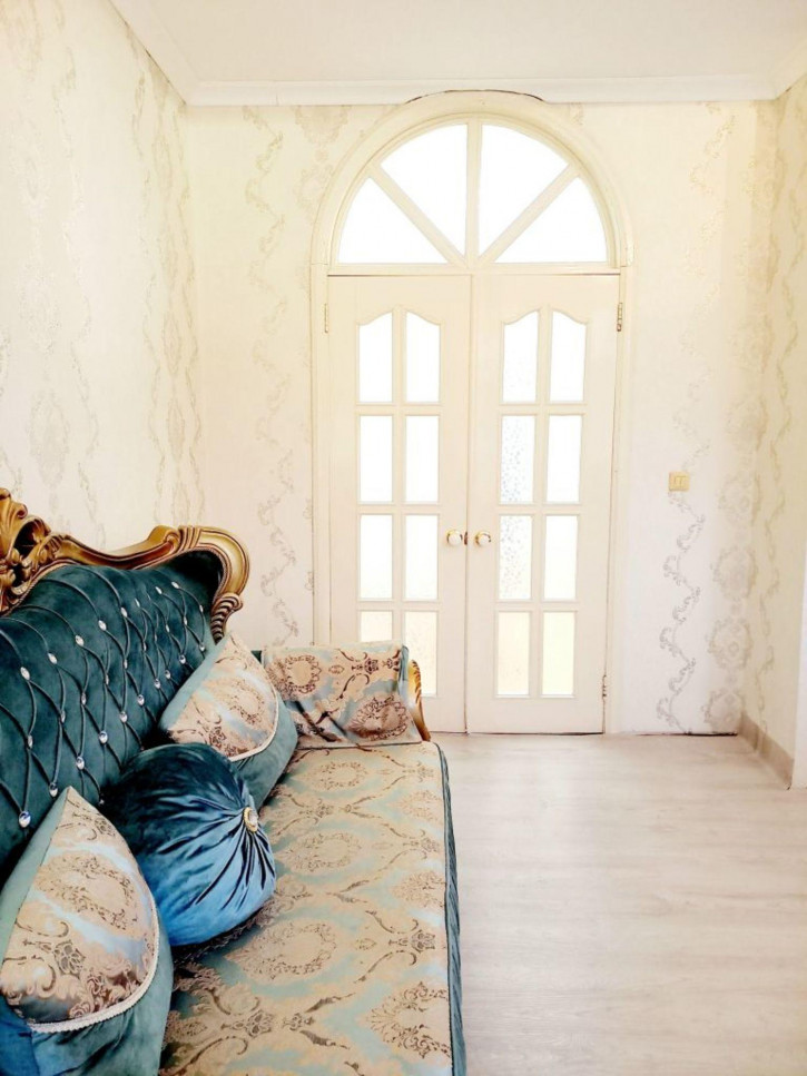 3-комн квартира Энгельса ул, 80 3-комн квартира Энгельса ул, 80