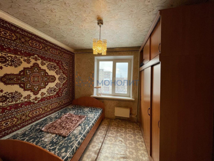 3-комн квартира Пономарева ул, 1
