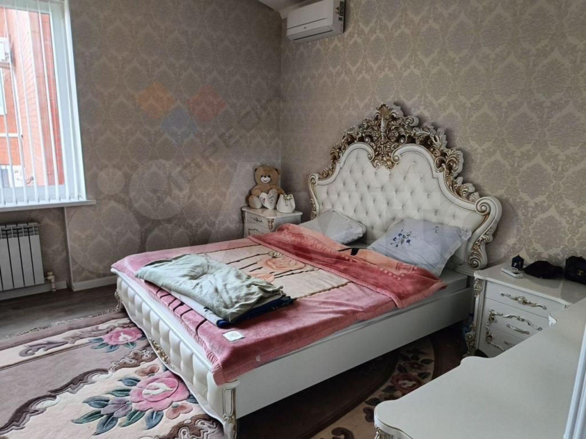 Купить дачу, дом, коттедж за 70 000 000 рублей на Энгельса пр-д, 18/1