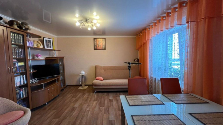 3-комн квартира Одесская ул, 2
