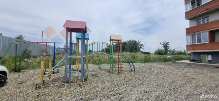 1-комн квартира Ивана Лотышева им ул, 11