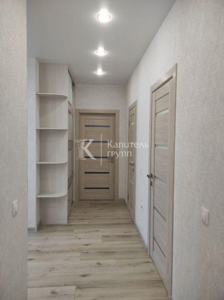 2-комн квартира ул Александра Протозанова, 8к1