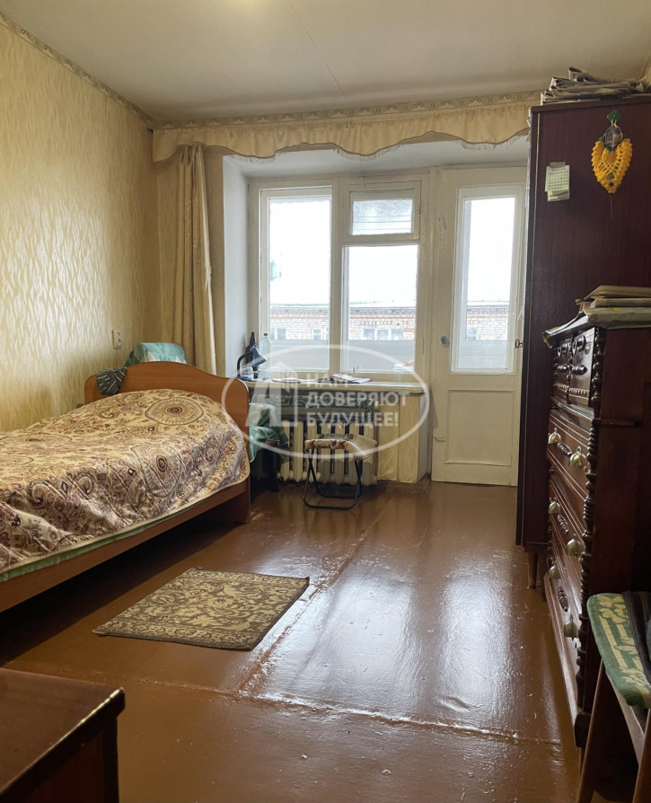 2-комн квартира улица Копылова, 69А