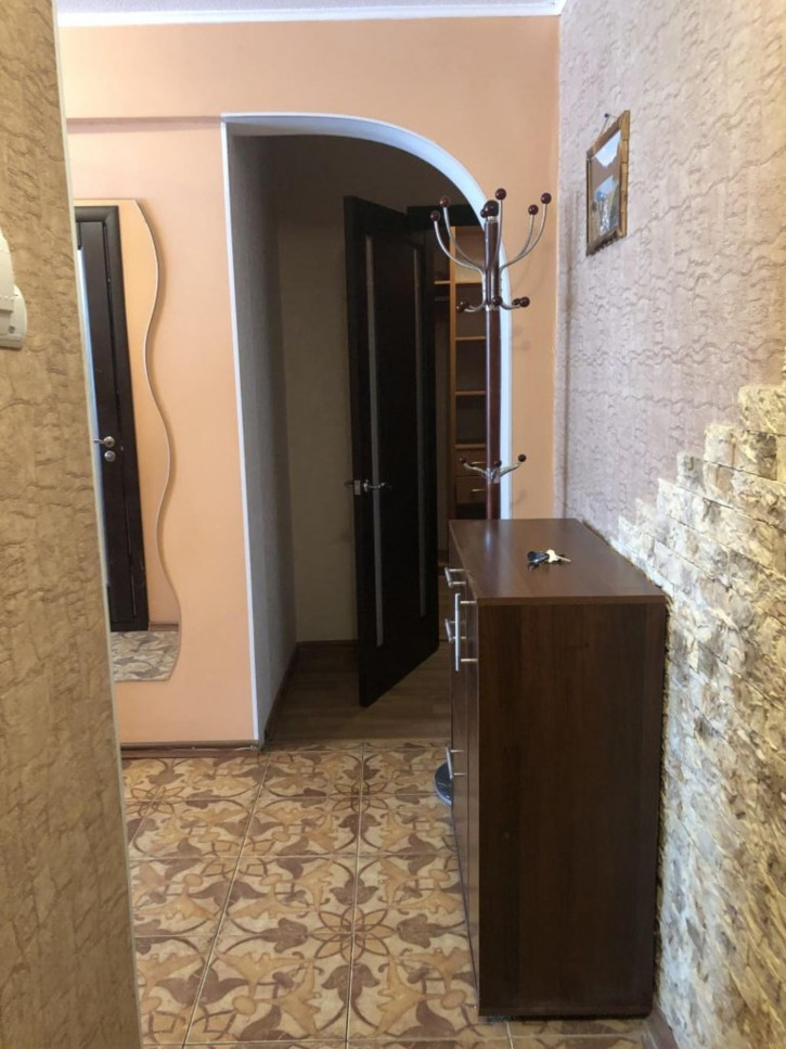 2-комн квартира Пушкина ул, 75