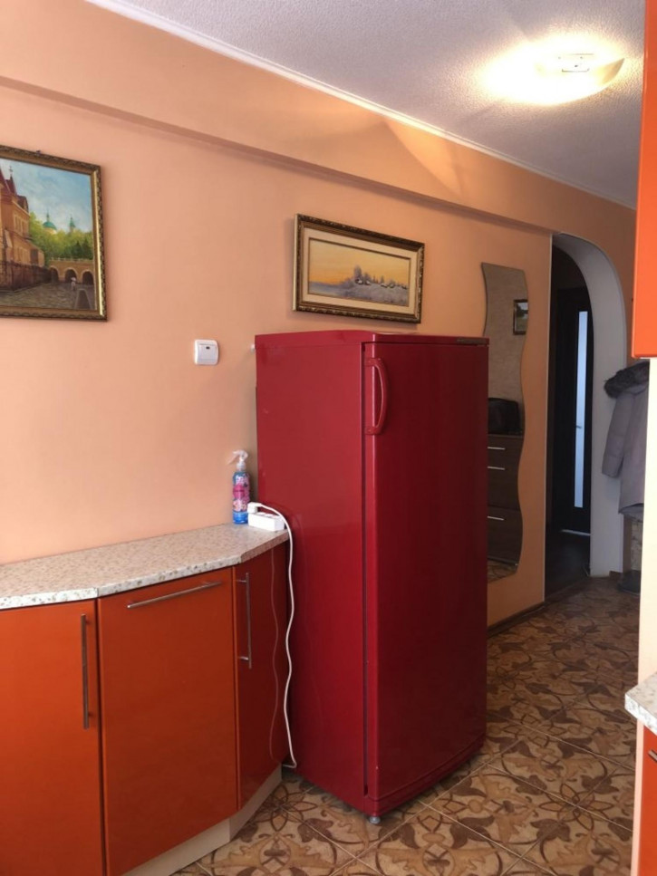 2-комн квартира Пушкина ул, 75
