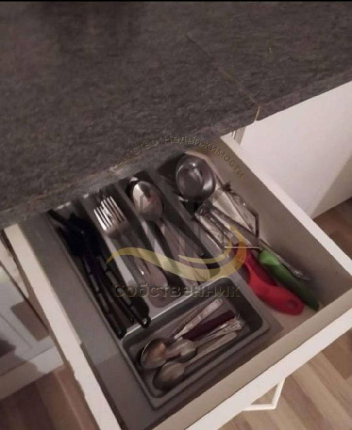 3-комн квартира Макаренко мкр, 3