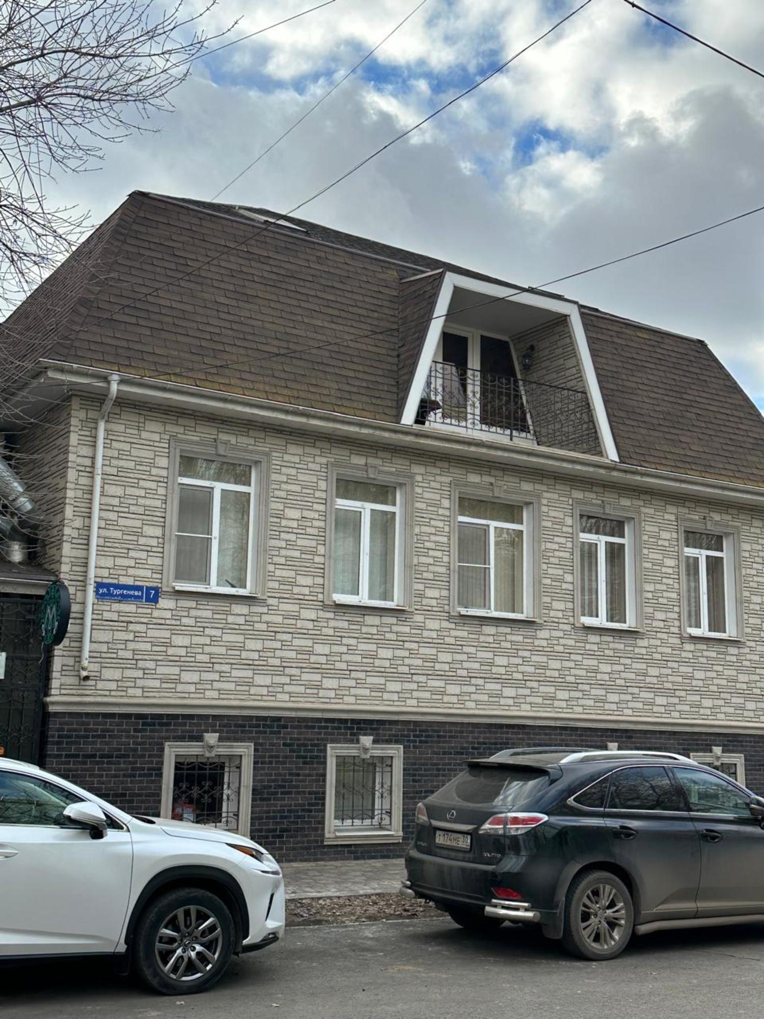 Сдать офис, помещение под офис за 117 750 рублей на г. Астрахань, Кировский район, Тургенева, 7