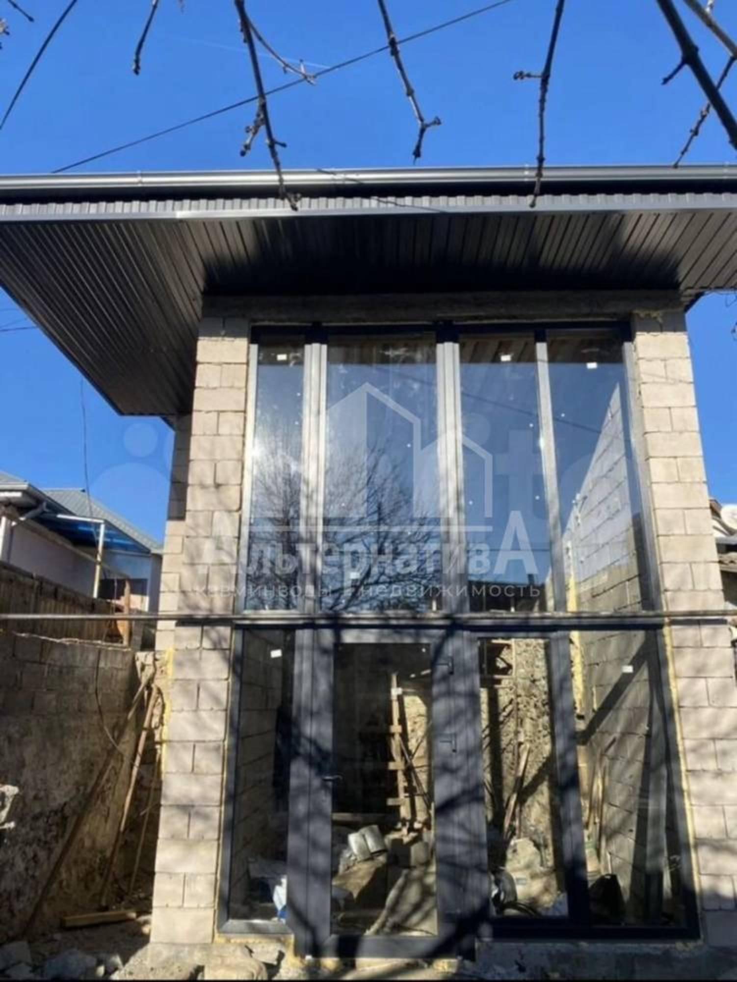 Купить квартиру за 5 500 000 рублей на Кирова ул.