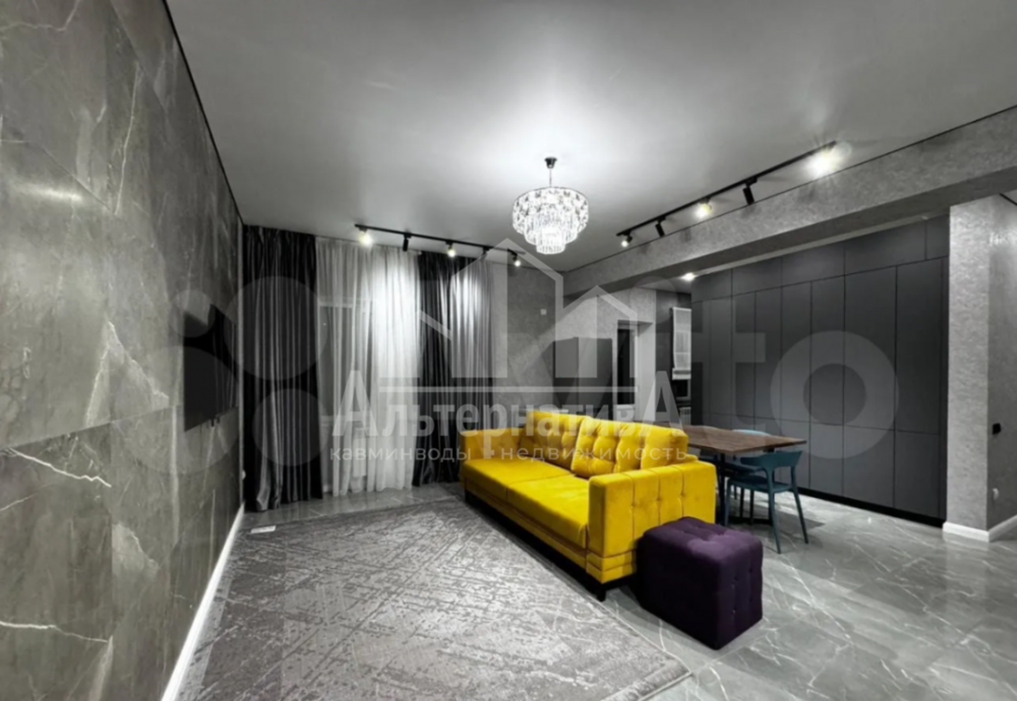 Купить квартиру за 24 000 000 рублей на 8 Марта ул.