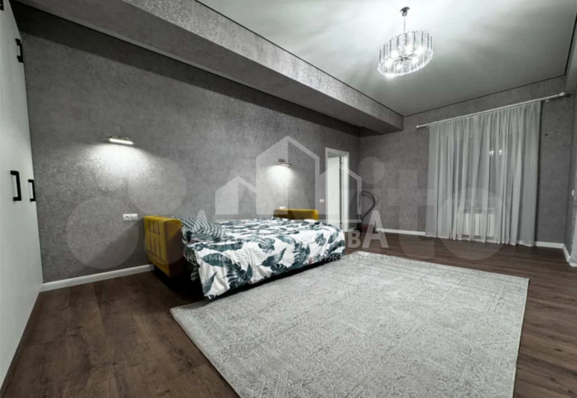 Купить квартиру за 24 000 000 рублей на 8 Марта ул.