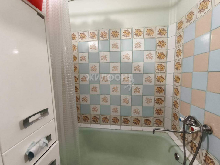 2-комн квартира Героев Труда улица, д.35 2-комн квартира Героев Труда улица, д.35