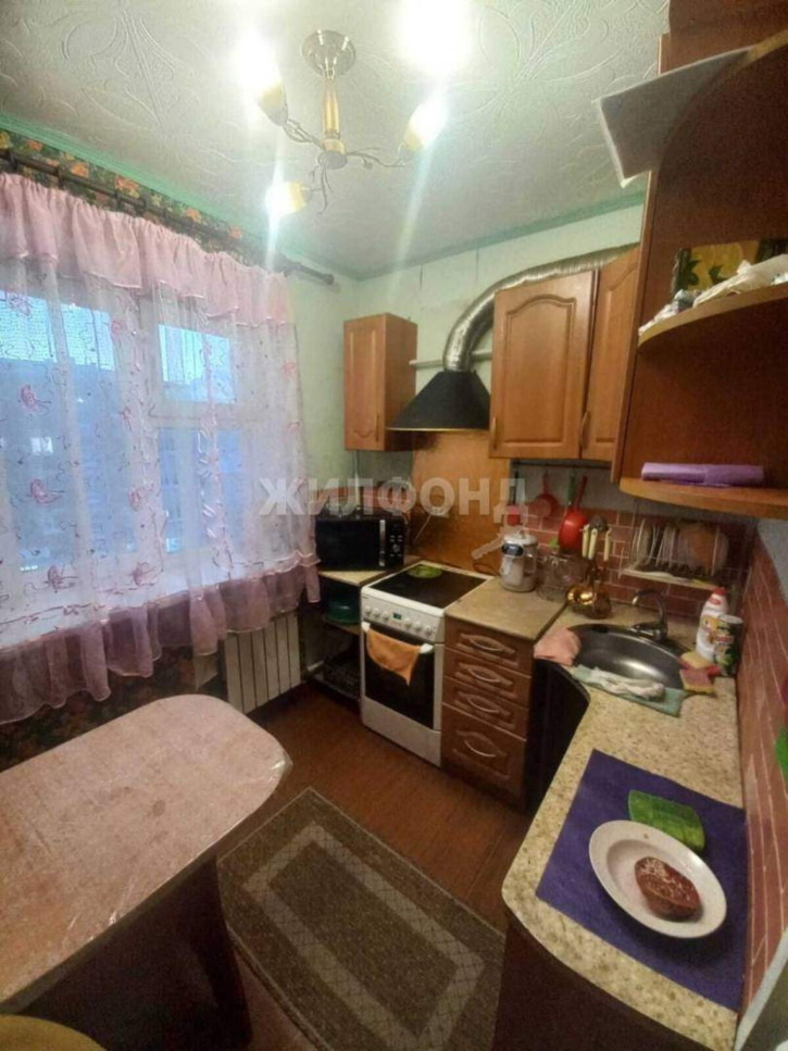 3-комн квартира Красноярская улица, д.6