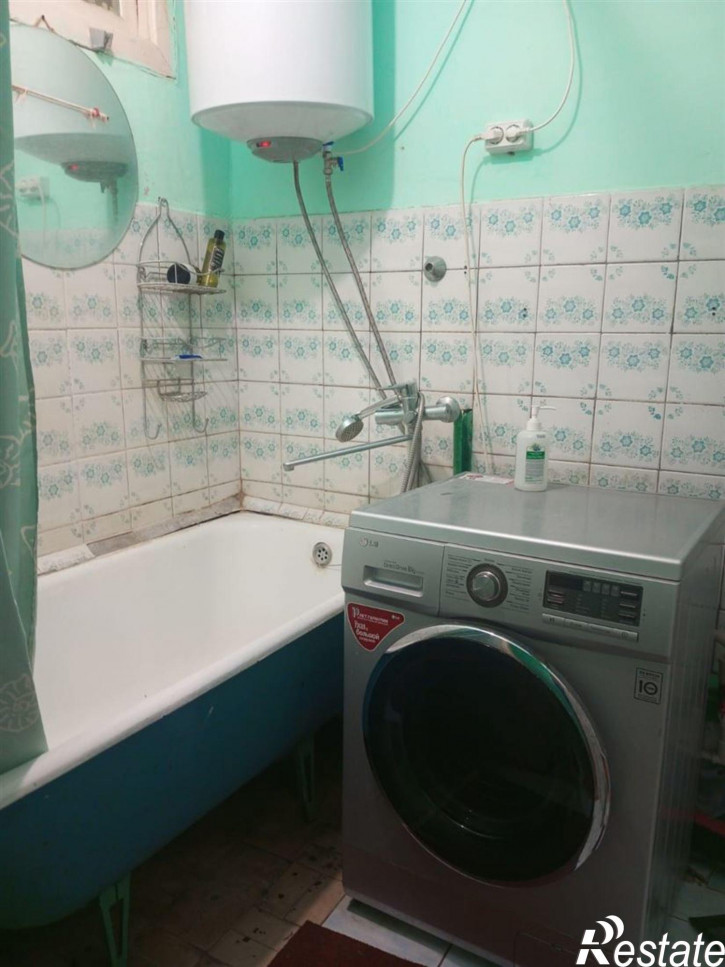 3-комн квартира ул Нефтяников, д. 4