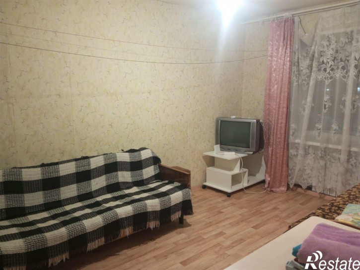 3-комн квартира ул Нефтяников, д. 4