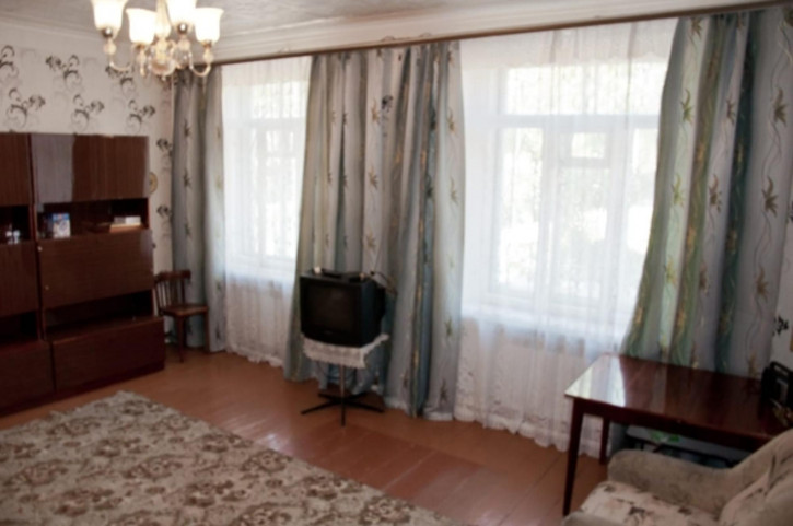 2-комн квартира ул Советской Армии, 4