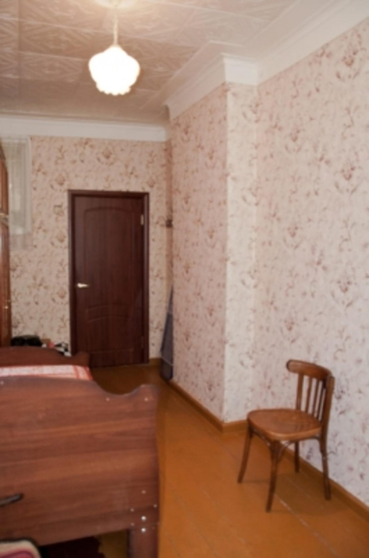 2-комн квартира ул Советской Армии, 4