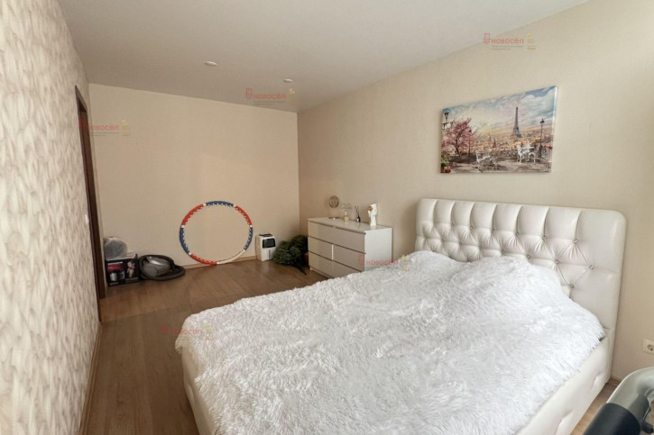 2-комн квартира Блюхера 97