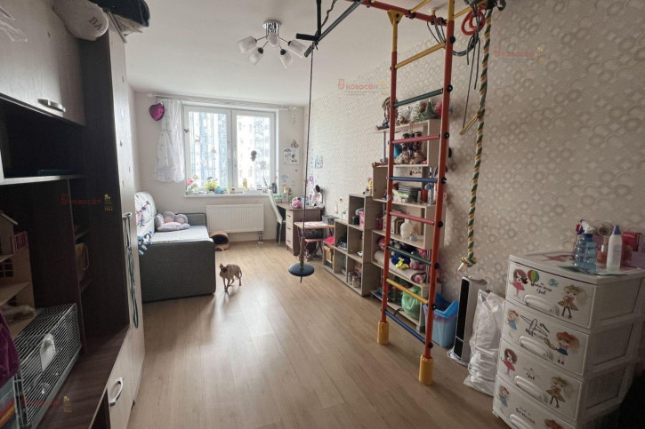 2-комн квартира Блюхера 97