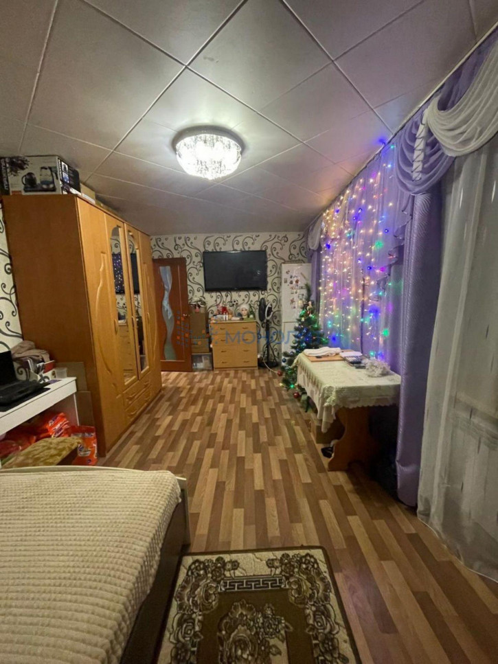 3-комн квартира Весенняя ул, 54