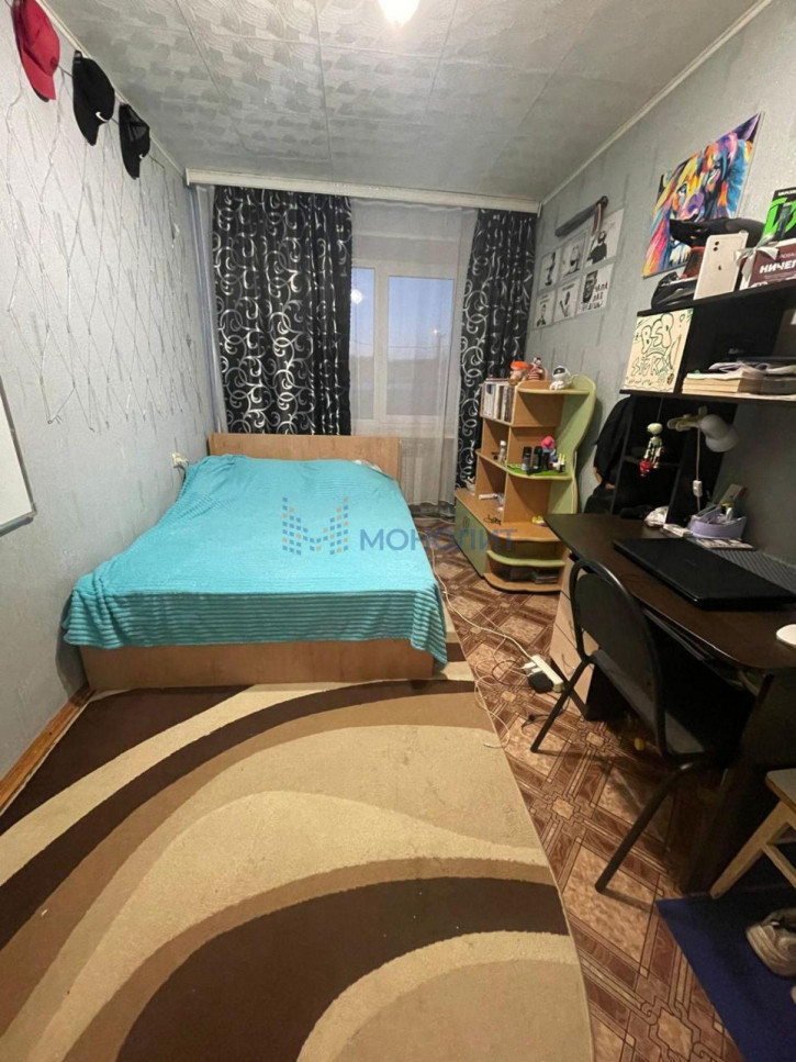3-комн квартира Весенняя ул, 54