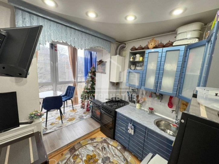 2-комн квартира Цеткин Клары ул.