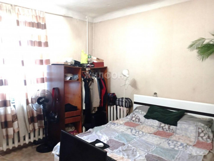 2-комн квартира Троллейная, 79