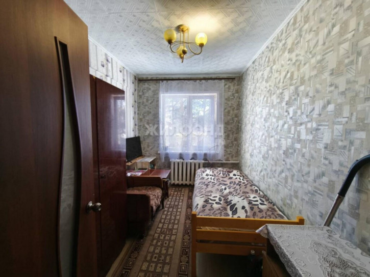 2-комн квартира Героев Труда, 35