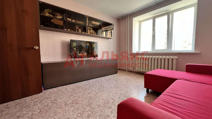 2-комн квартира Дыбенко улица, 36