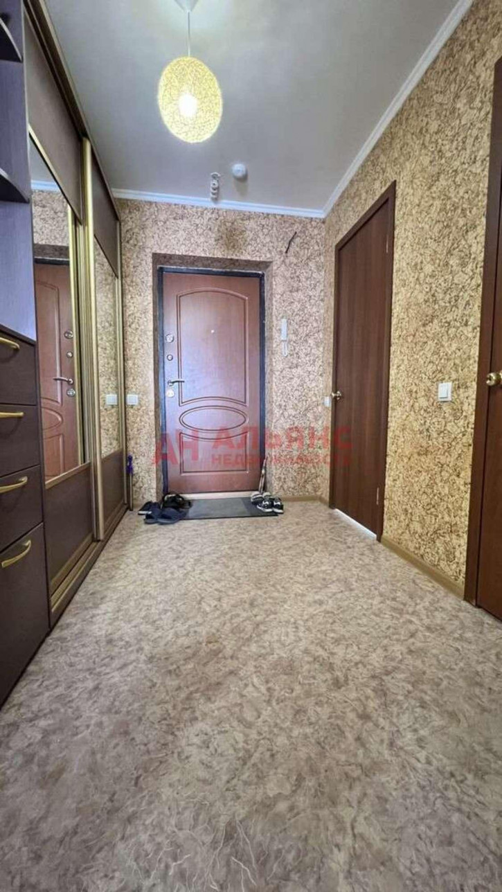 2-комн квартира Дыбенко улица, 36