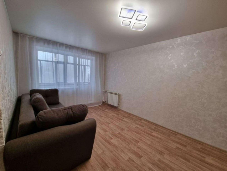 2-комн квартира Карла Маркса проспект, 260