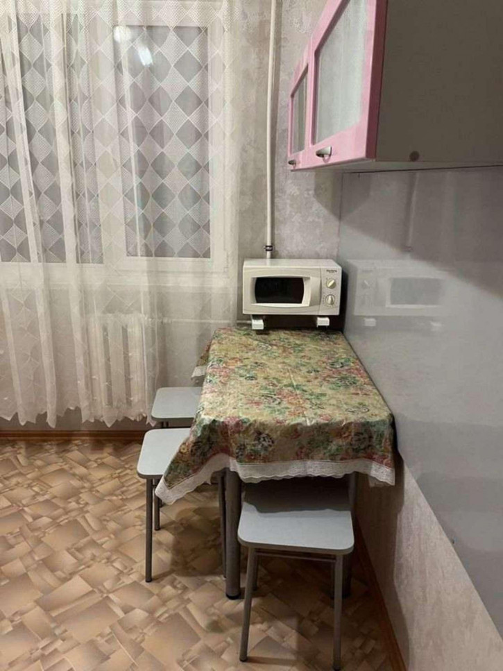 2-комн квартира Аэродромная улица, 114