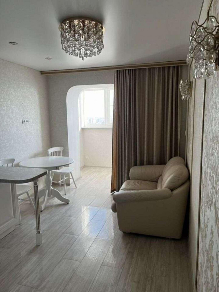 1-комн квартира Гастелло улица, 44