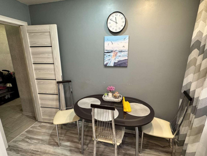 2-комн квартира Ивана Финютина бульвар, 27