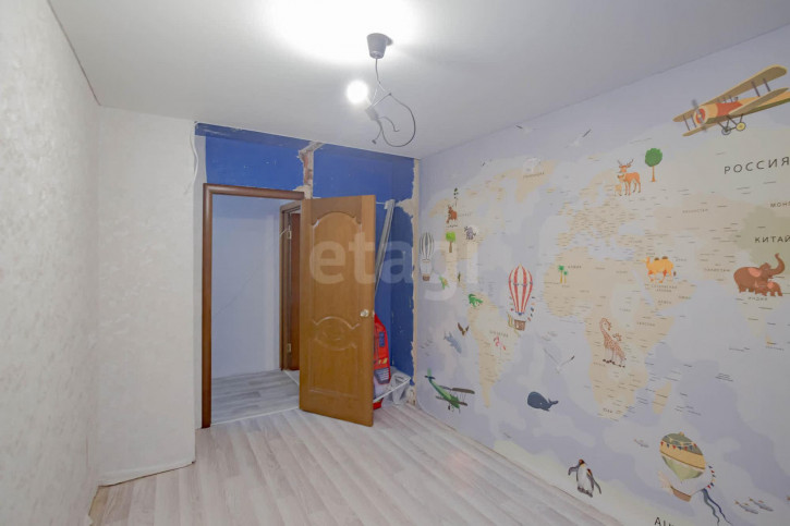 3-комн квартира улица Можайского, 60