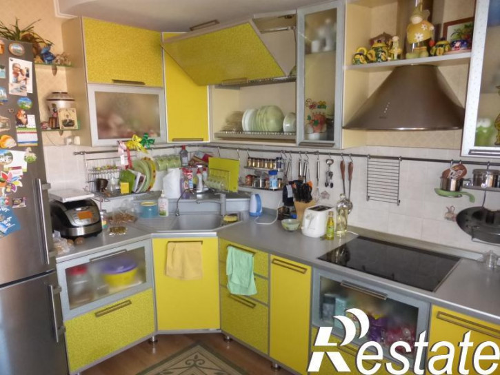 3-комн квартира Куйбышева, 84