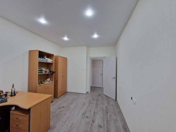 3-комн квартира Родионовка ул, 8