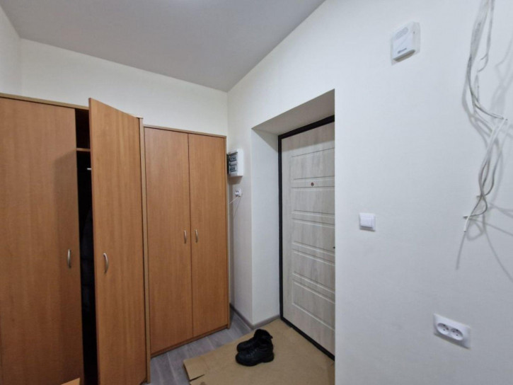 3-комн квартира Родионовка ул, 8